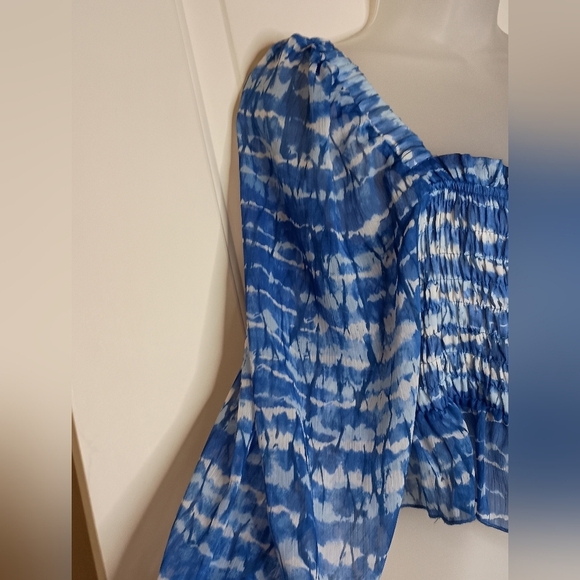 ZARA holiday party Coastal Feminine Boho Blue Tie Dye ruched Cropped Blouse M - Picture 4 of 10